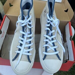 Converse size 10.5